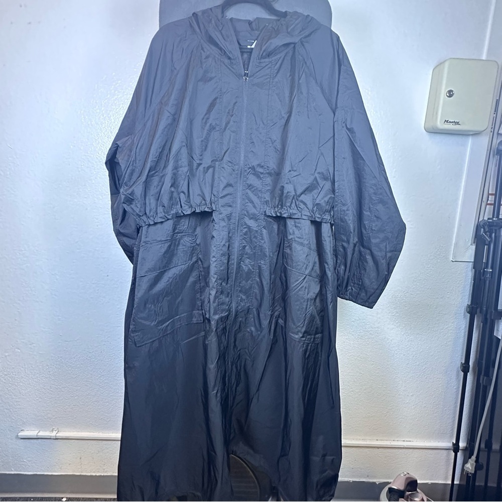 Athleta Black Wind‎ Hooded Jacket Size XL 48” Long